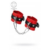 Красно-черные мягкие наручники с одним ремешком с люверсами - Pecado - купить с доставкой в Южно-Сахалинске