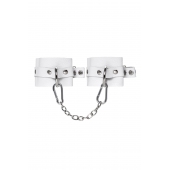 Белые мягкие кожаные наручники с люверсами - Pecado - купить с доставкой в Южно-Сахалинске