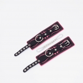 Черно-розовые кожаные наручники с розовой строчкой - Crazy Handmade - купить с доставкой в Южно-Сахалинске