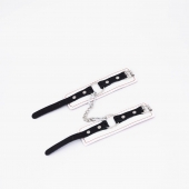 Бело-красные кожаные наручники - Crazy Handmade - купить с доставкой в Южно-Сахалинске