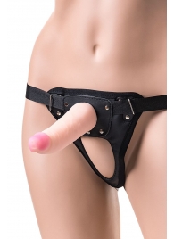 Телесный страпон на трусиках Realstick Jax - 17,9 см. - ToyFa - купить с доставкой в Южно-Сахалинске