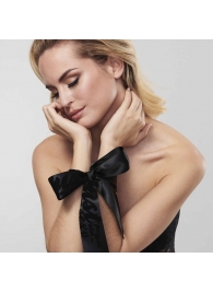 Черные ленты для связывания SILKY SENSUAL HANDCUFFS - Bijoux Indiscrets - купить с доставкой в Южно-Сахалинске