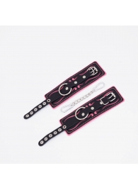 Черно-розовые кожаные наручники с розовой строчкой - Crazy Handmade - купить с доставкой в Южно-Сахалинске