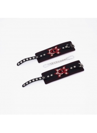 Черные кожаные наручники с красным декором и строчкой - Crazy Handmade - купить с доставкой в Южно-Сахалинске