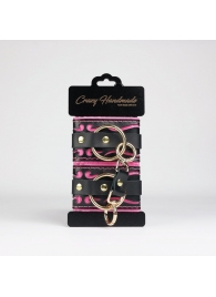 Черные кожаные наручники с розовой строчкой - Crazy Handmade - купить с доставкой в Южно-Сахалинске