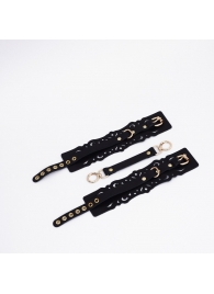 Черный кожаные оковы с узорами и золотистой фурнитурой - Crazy Handmade - купить с доставкой в Южно-Сахалинске