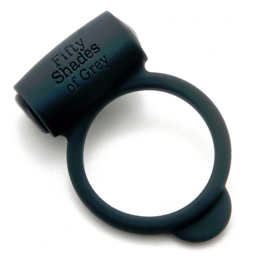 Темно-серое эрекционное кольцо Vibrating Love Ring с вибрацией - Fifty Shades of Grey - в Южно-Сахалинске купить с доставкой