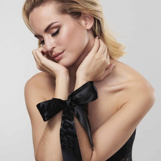 Черные ленты для связывания SILKY SENSUAL HANDCUFFS - Bijoux Indiscrets - купить с доставкой в Южно-Сахалинске