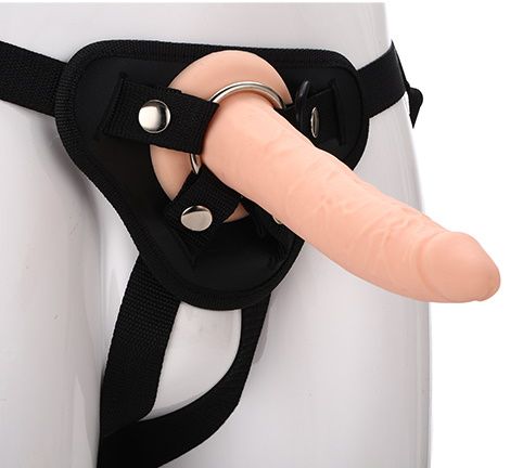 Телесный страпон на черных трусиках STRAP ON REAL DILDO - 20 см. - Dream Toys - купить с доставкой в Южно-Сахалинске