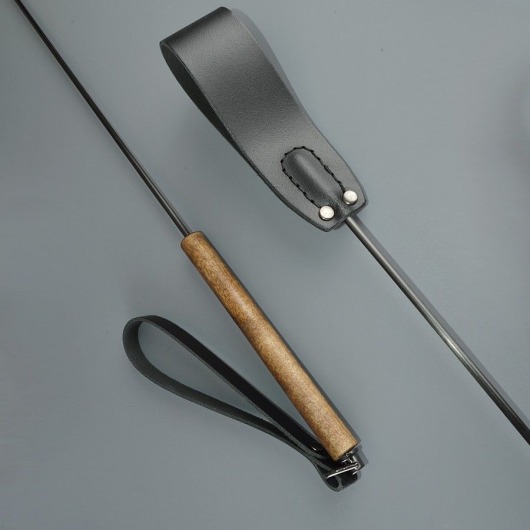 Черный кожаный стек с деревянной рукоятью - 69 см. - Sitabella - купить с доставкой в Южно-Сахалинске