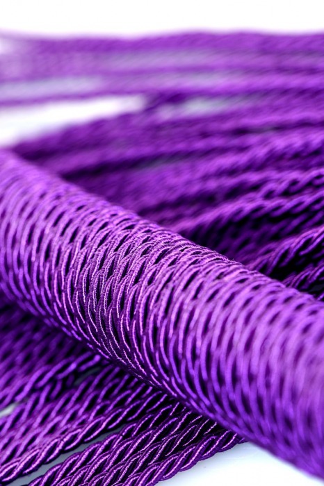 Сиреневый флоггер из веревки Theatre - 48,5 см. - ToyFa - купить с доставкой в Южно-Сахалинске